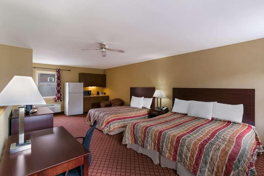 Rodeway Inn & Suites Hershey Room photo